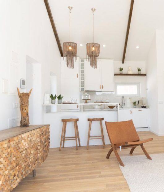 Areia - Cascais Highlight Left